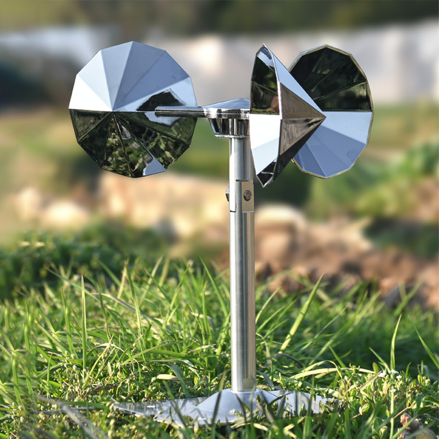Wind-powered model, silver diamond-shaped impeller, single lever adjustable, square bottom